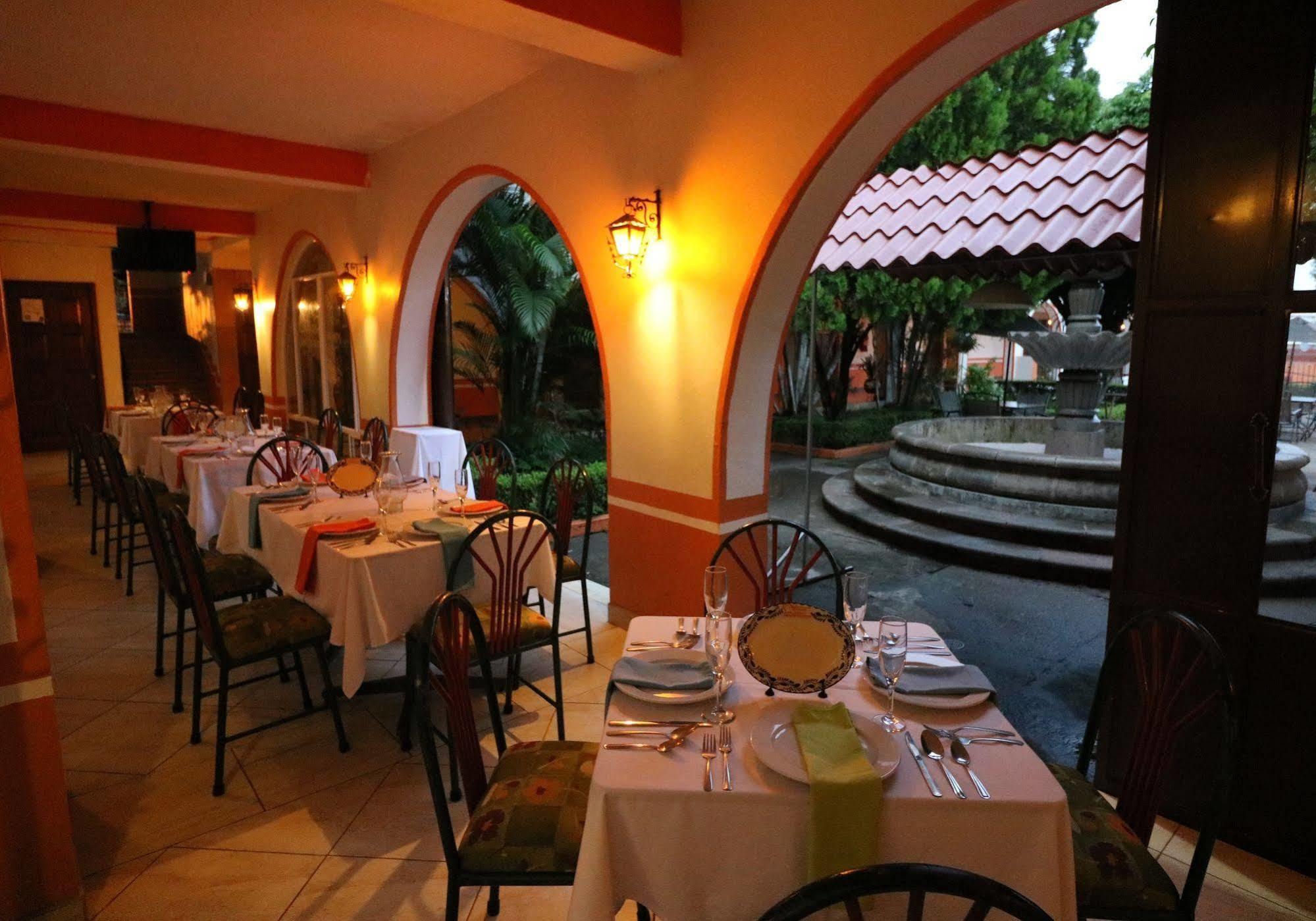Hotel Mision Jalpan de Serra Esterno foto